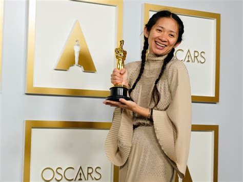 chloe zhao oscars outfit|nomadland director zhao.